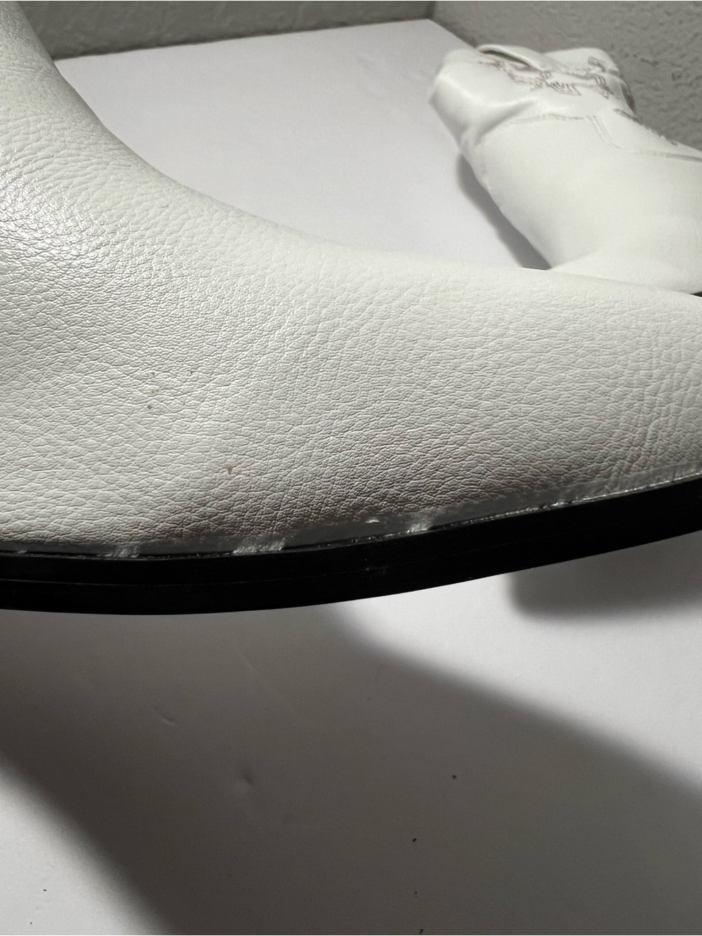 White Western Cowboy Ankle Boots Embroidered Pointed Toe Block‎ Heel Women’s 9 - Picture 8 of 11